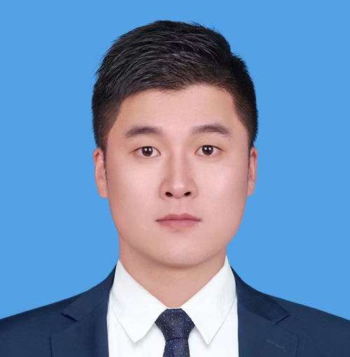 王明健